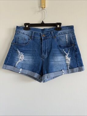 Women's Distressed Rolled-Hem Denim Shorts